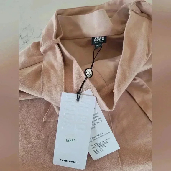 Faux suede skirt - Picture 7 of 11